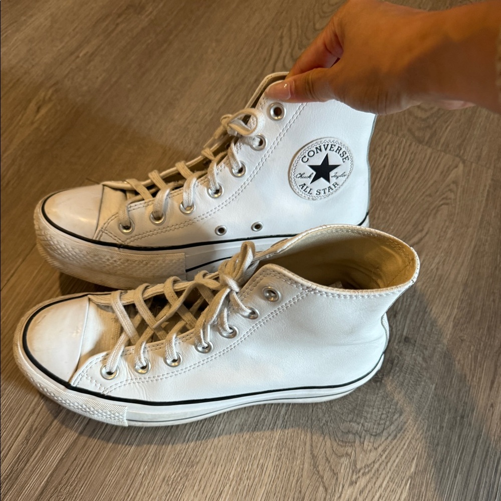Chuck Taylor All Star Leather Platform high tops